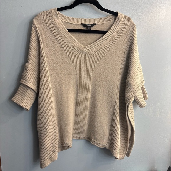 Simply Vera by Vera Wang Women’s Poncho Style Sweater - Picture 1 of 4